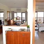 Clube Mar Flats *