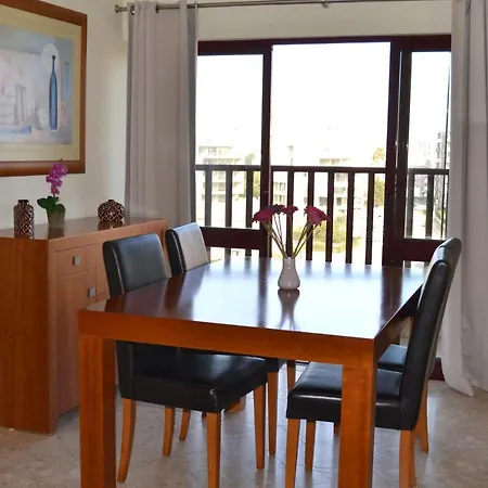 Clube Mar Flats Портіман